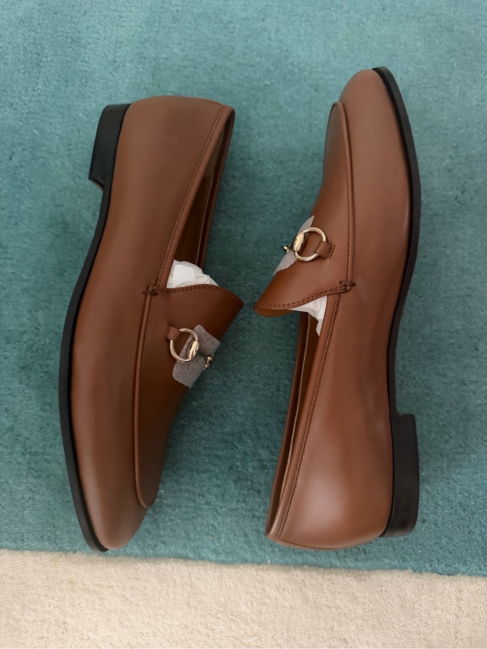 Gucci Tan Leather Horsebit Loafers - Picture 4 of 6